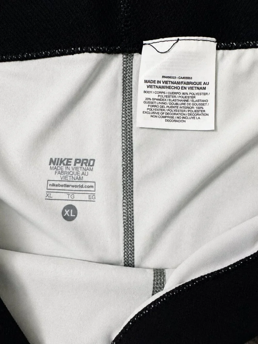 Nike Dri-FIT Sports Bra & Nike Pro Leggings Set XL